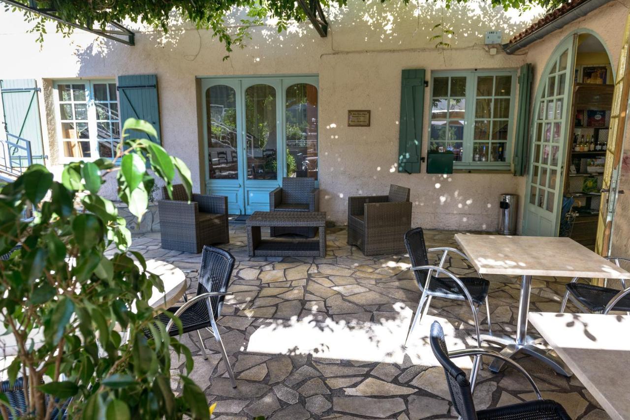 Logis Hotel Restaurant Du Pont Ambialet Ngoại thất bức ảnh